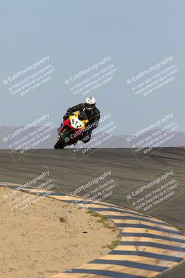 media/Mar-28-2022-Superbike Trackdays (Mon) [[b8603d0f67]]/Open Track Time/Turns 9 and 10/